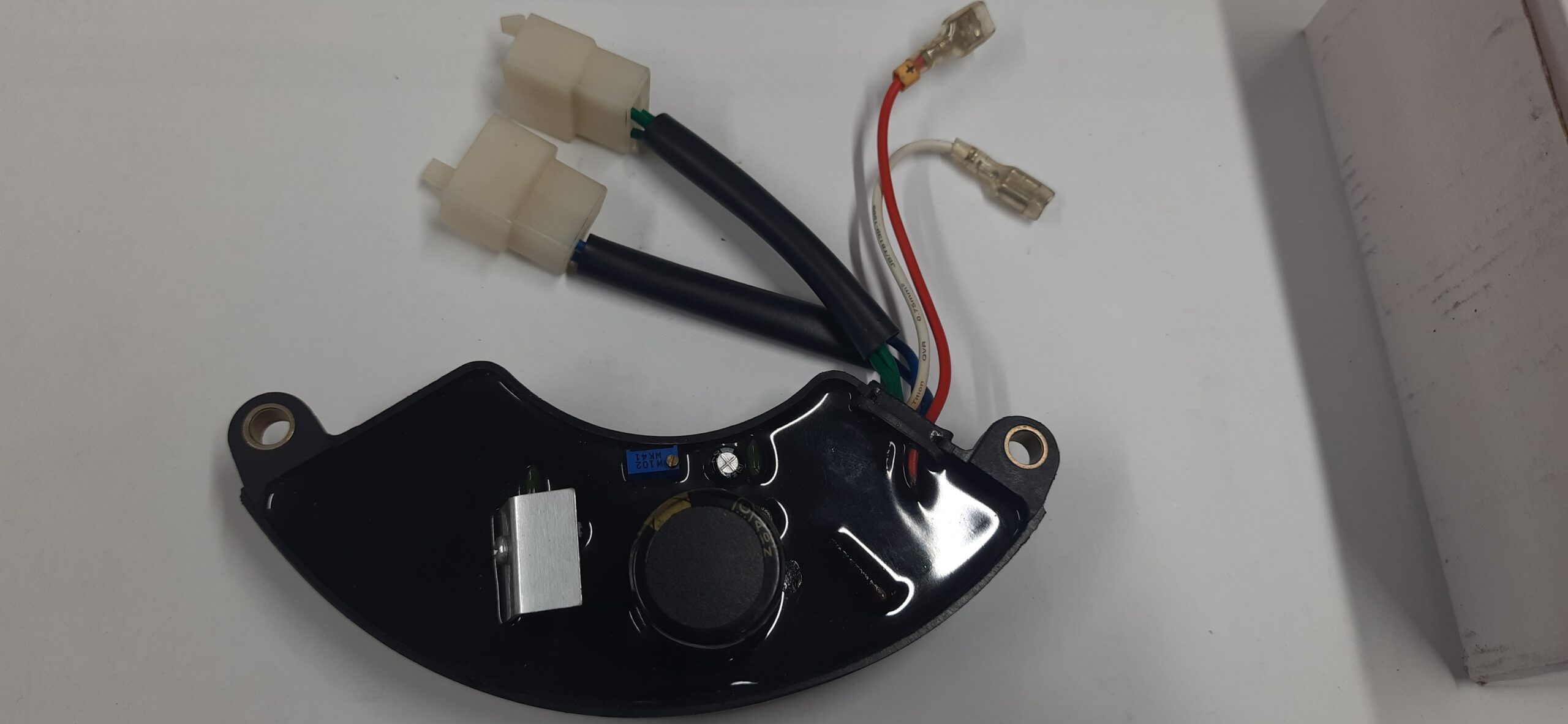 AVR-7KW VOLTAJ REGÜLATÖRÜ - Görsel 2