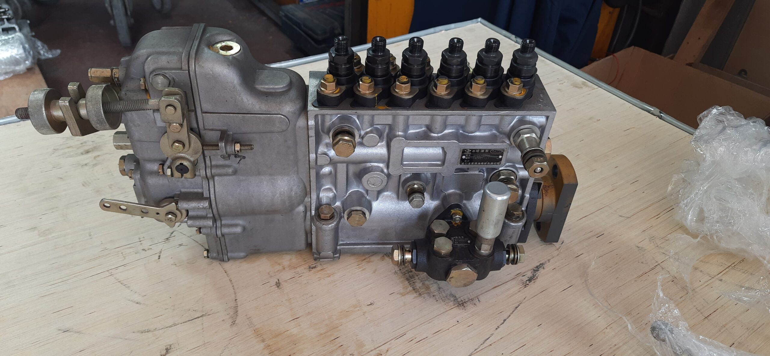 RİCARDO 6126 ZLD YAKIT POMPASI